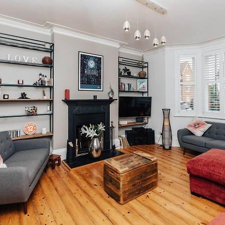 Henley Gardens Apartment Luaran gambar