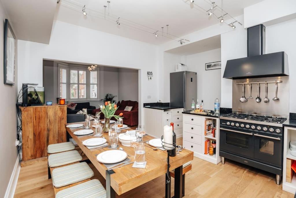 Henley Gardens Apartment Luaran gambar