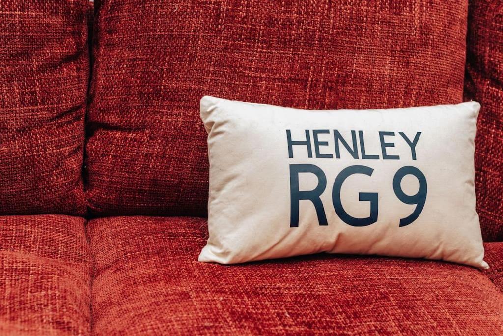 Henley Gardens Apartment Luaran gambar