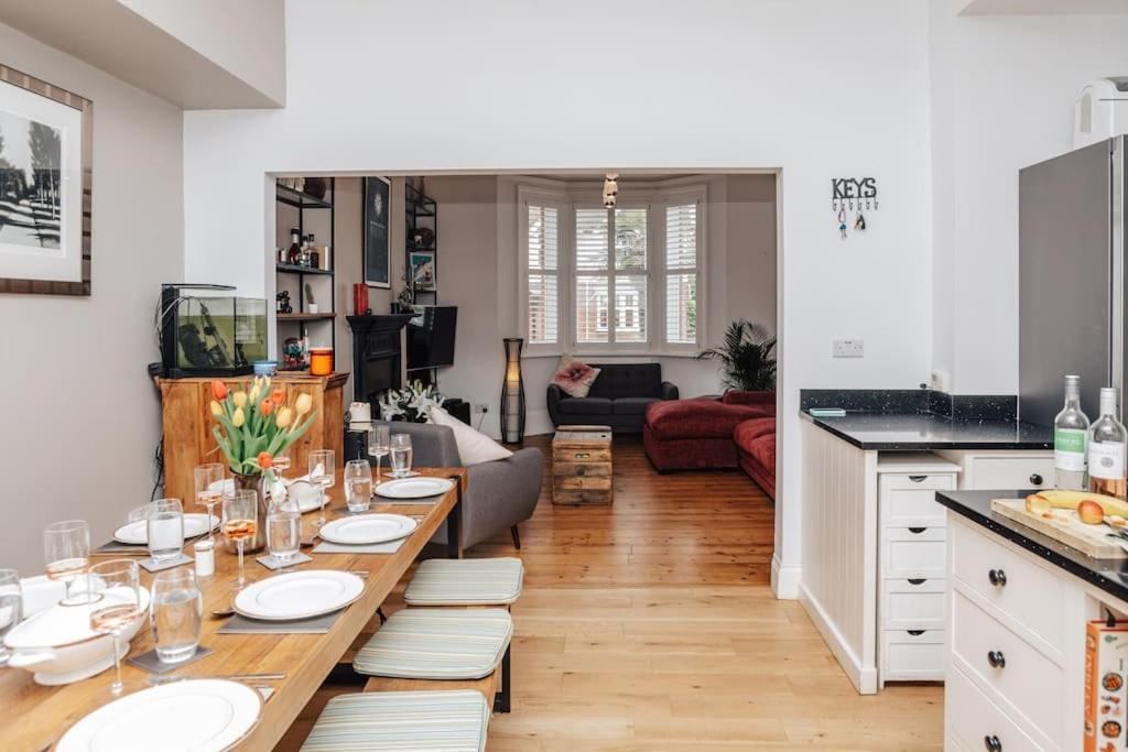 Henley Gardens Apartment Luaran gambar